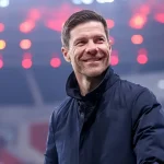 43岁阿隆索发威：率德甲劲旅2连胜+仅差榜首3分，拜仁怕吗-足球今天-足球赛事-足球赛程网